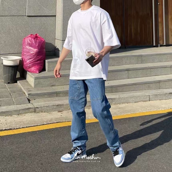 大口袋設計牛仔直筒褲